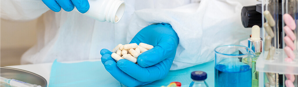 Navigating Pharma Regulatory And Compliance In Data Workflows