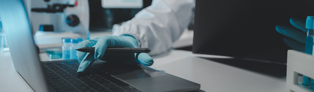 Addressing Data Governance Challenges In Pharma Product Workflows